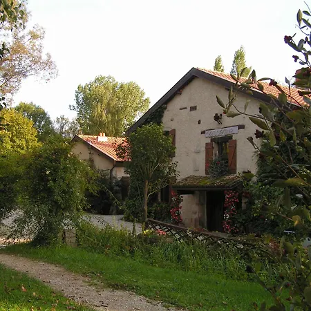 Le Chantoiseau Hotel