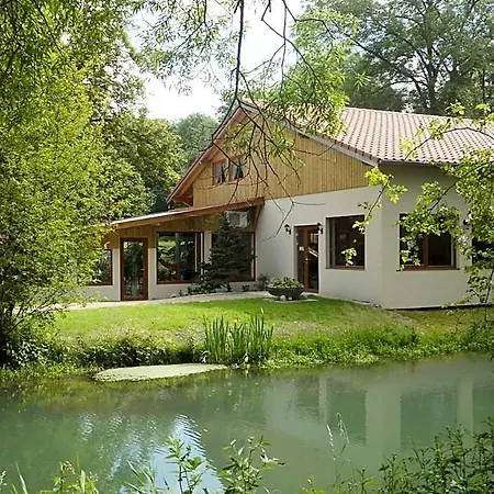 Le Chantoiseau 3* Chaumont-sur-Aire