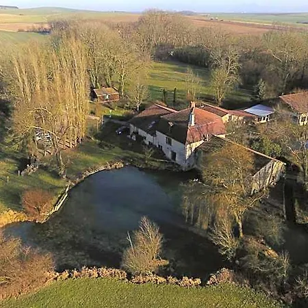 Le Chantoiseau 3* Chaumont-sur-Aire