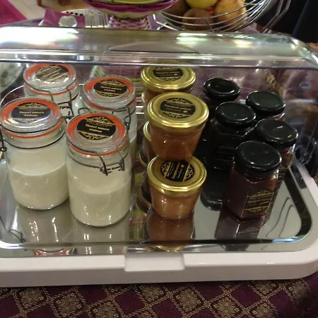 Le Chantoiseau Hotel