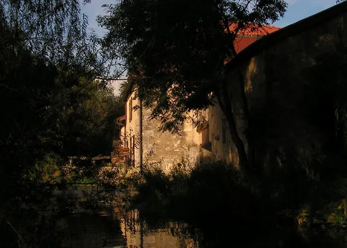 Le Chantoiseau Hotel